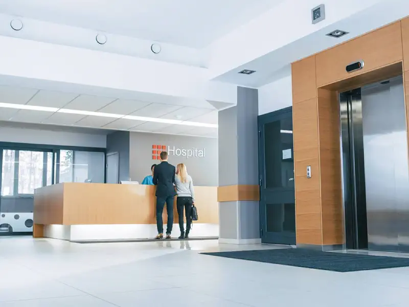 محصولات آسانسوری شرکت آریاسهندرها آسانسور بیمارستانی