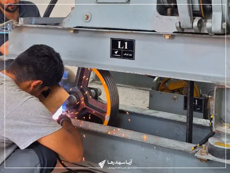 خرید انواع قطعات آسانسور و پله برقی از شرکت آریا سهند رها